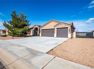 4933 N Neal Ranch Rd, Kingman, AZ 86401