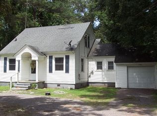 501 N King St, Winton, NC 27986