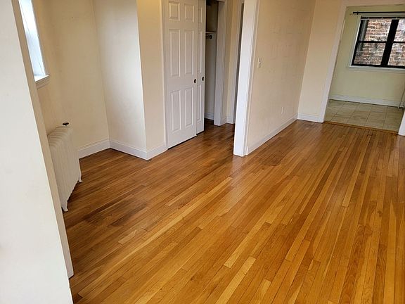 3rd image of 23 Palmer Ave