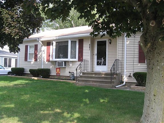 2nd image of 387 South St