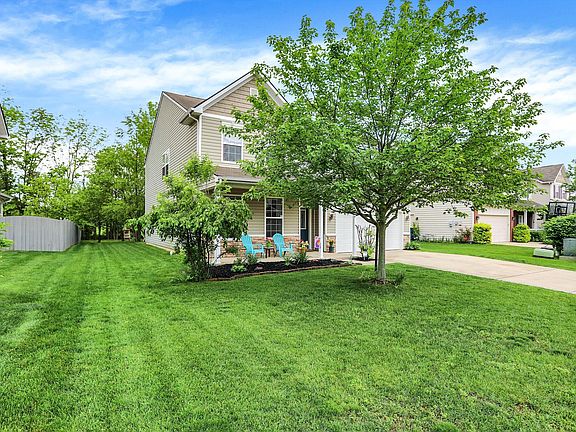 3rd image of 7404 Ponderosa Pines Ln