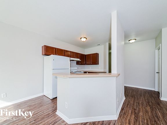 5th image of 3518 Ponce De Leon Blvd