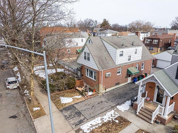 4th image of 47-49 194th Street
