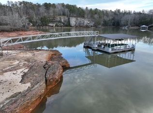 16 Cove Rd S, Houston, AL 35572