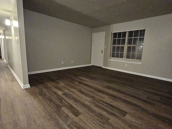 2nd image of 1202 Patton Creek Ln