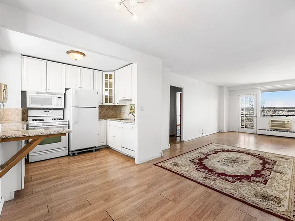 5800 Arlington Ave APT 7L, Bronx, NY 10471