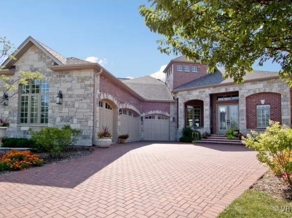 3559 Scottsdale Cir, Naperville, IL 60564
