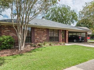 104 Portage Ct, Lafayette, LA 70506