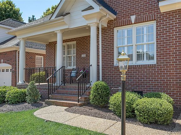 4th image of 3007 E Martins Grant Cir