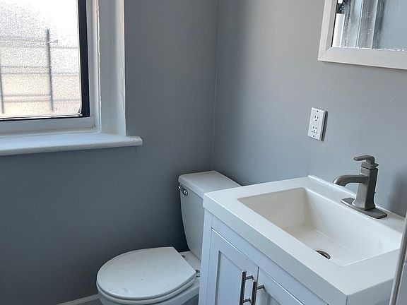 5th image of 558 W 181st St #554K