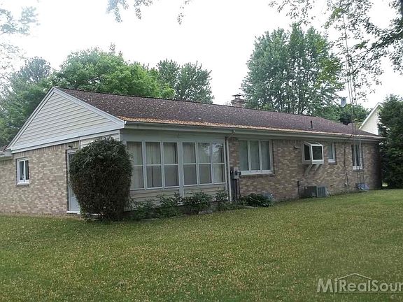 2nd image of 284 Anderson Ave