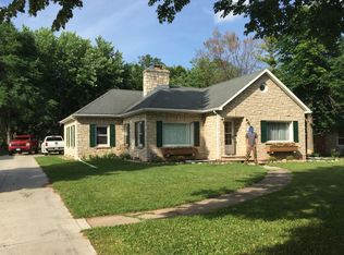 1421 Emilie St, Green Bay, WI 54301