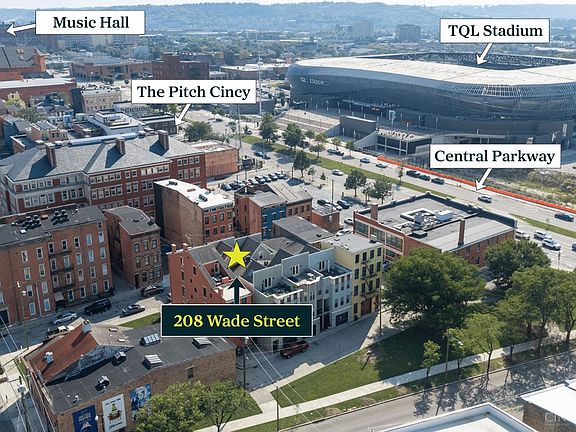 2nd image of 208 Wade St