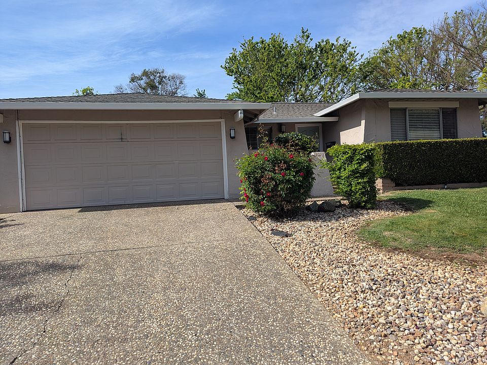 1st image of 8555 Erinbrook Way