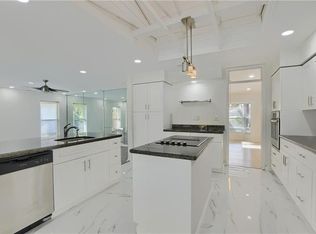 17404 Spring Tree Ln, Boca Raton, FL 33487