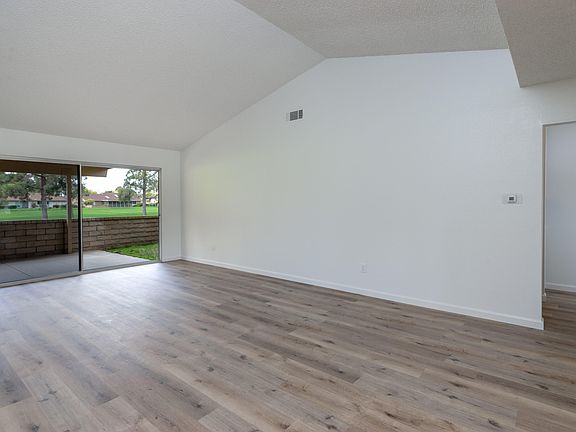 4th image of 6214 Village 6