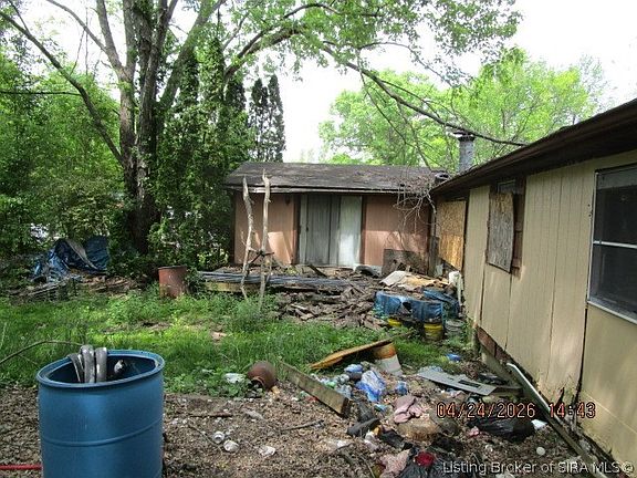 5th image of 1471 Hillcrest Drive