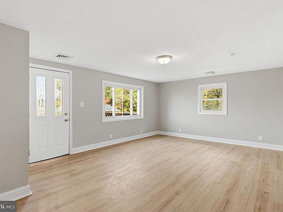 4th image of 48925 Chisleytown Rd
