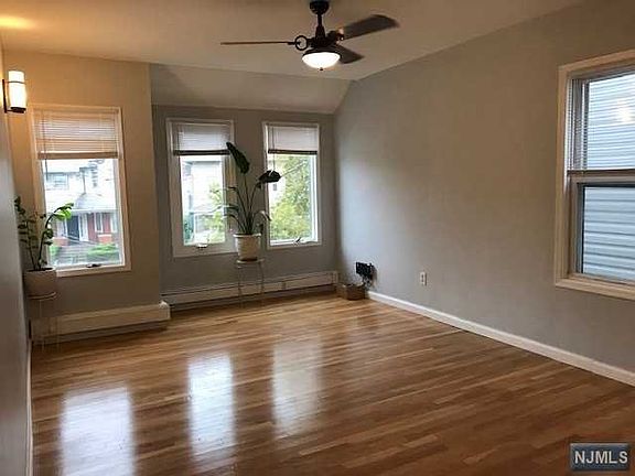 3rd image of 2747 John F Kennedy Blvd Floor 2