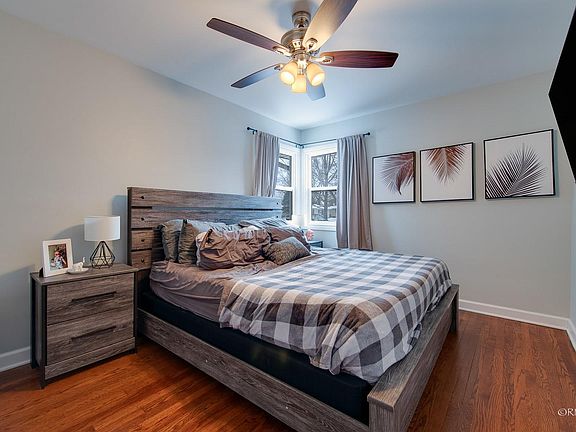 5th image of 307 Farview Dr