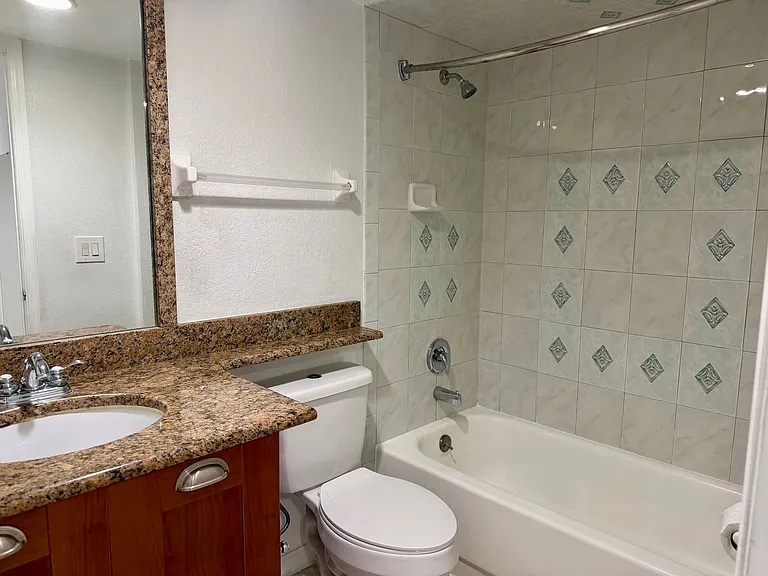 4407 S Semoran Blvd #2 — Photo 11