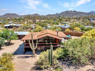 2558 W Roughrider Rd, Phoenix, AZ 85087