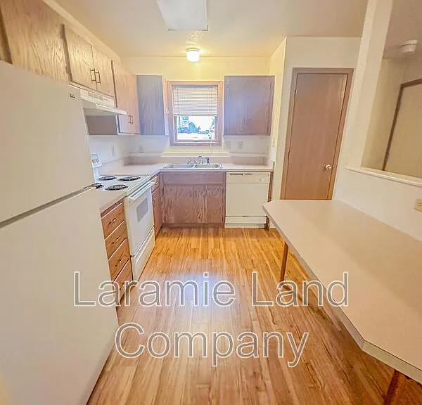 1171 N 17th St #G — Photo 3
