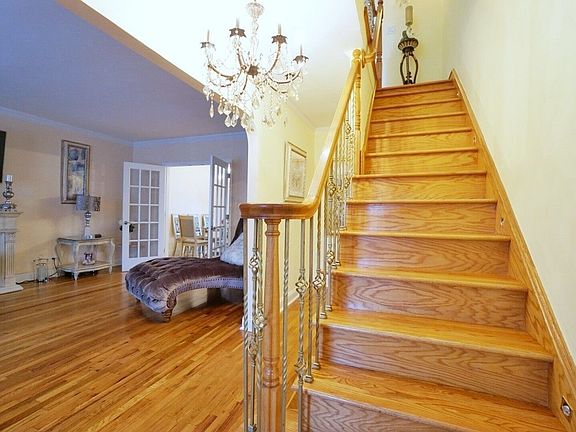 2nd image of 1466 E 35th St