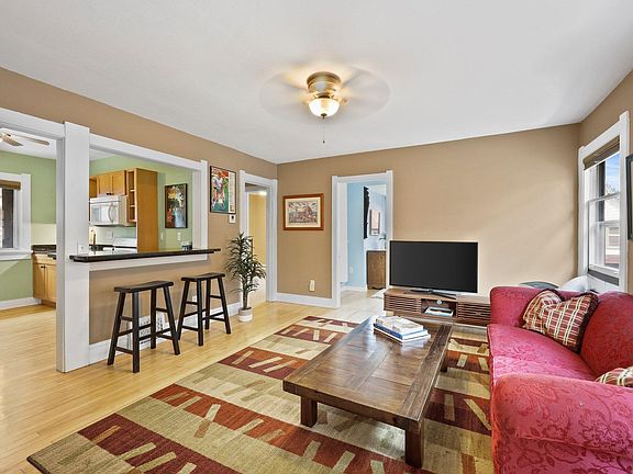 5th image of 428 Cantwell Ct #4