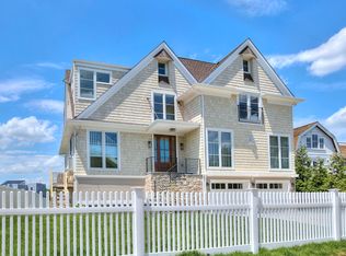 6 Plover Ln, Westport, CT 06880