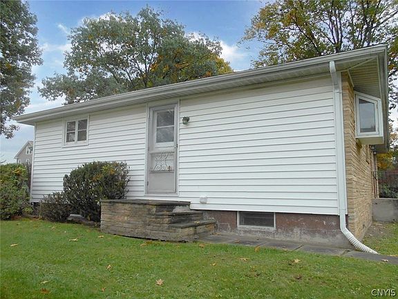 4th image of 113 Piercefield Dr