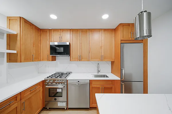 Rented by Douglas Elliman | media 6