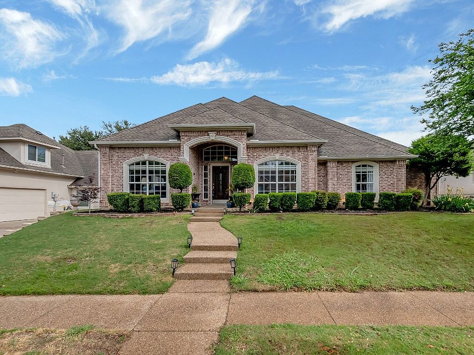 1st image of 1217 Woodvale Dr