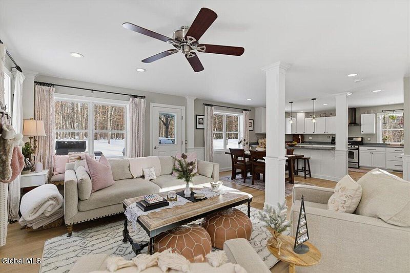 5th image of 4 White Birch Lane