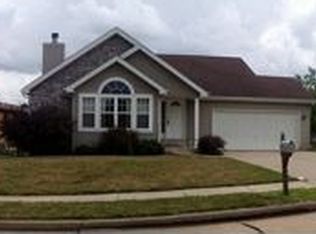 436 Glennoll Dr, Wentzville, MO