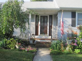 214 Birch Dr, Neptune, NJ 07753