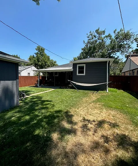 4521 S Clarkson St — Photo 20