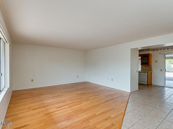 3rd image of 10710 W Hutton Dr