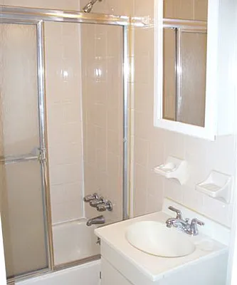Rented by MetroNest | media 24