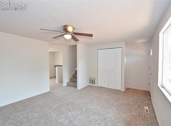 3rd image of 106 Elm St
