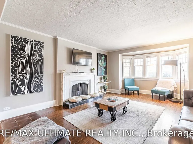 470 Oriole Pkwy #4 — Photo 6