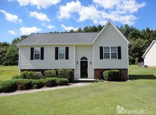 158 Summit Dr, Mocksville, NC 27028