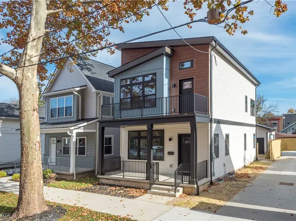 2211 W 30th St, Cleveland, OH 44113
