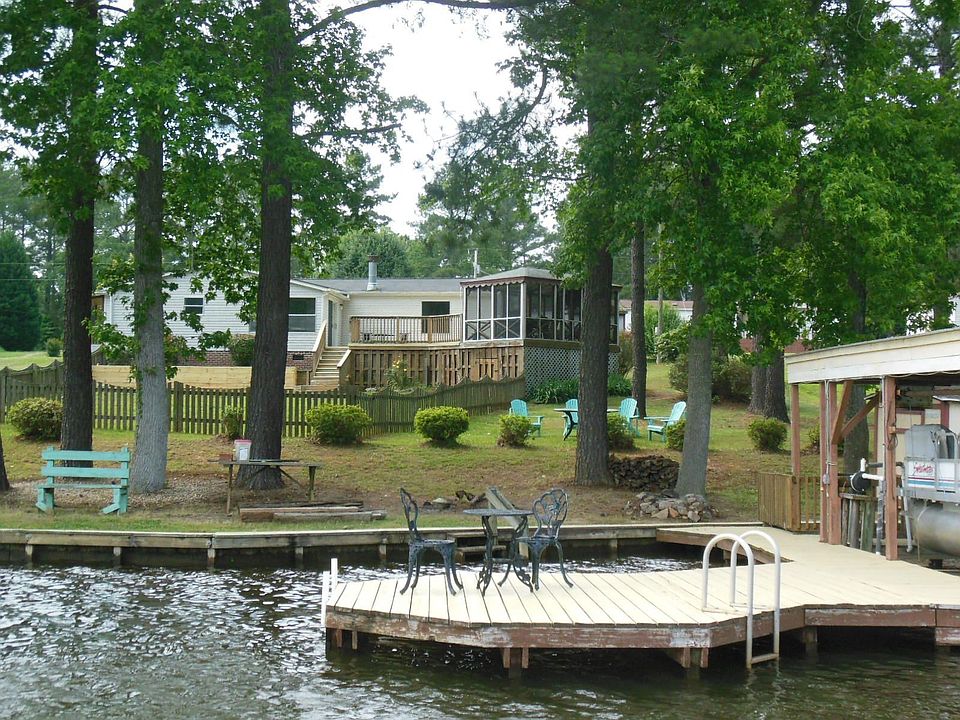 1st image of 46 Cove Ln