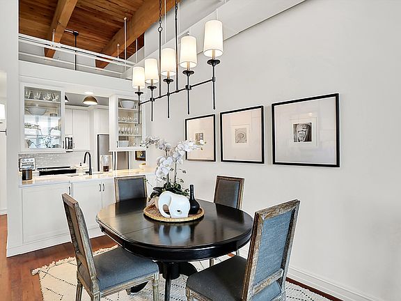 4th image of 430 N Park Ave Unit 309
