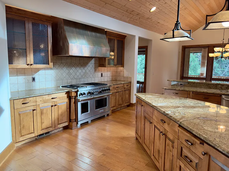1517 Otts Basin Rd — Photo 10