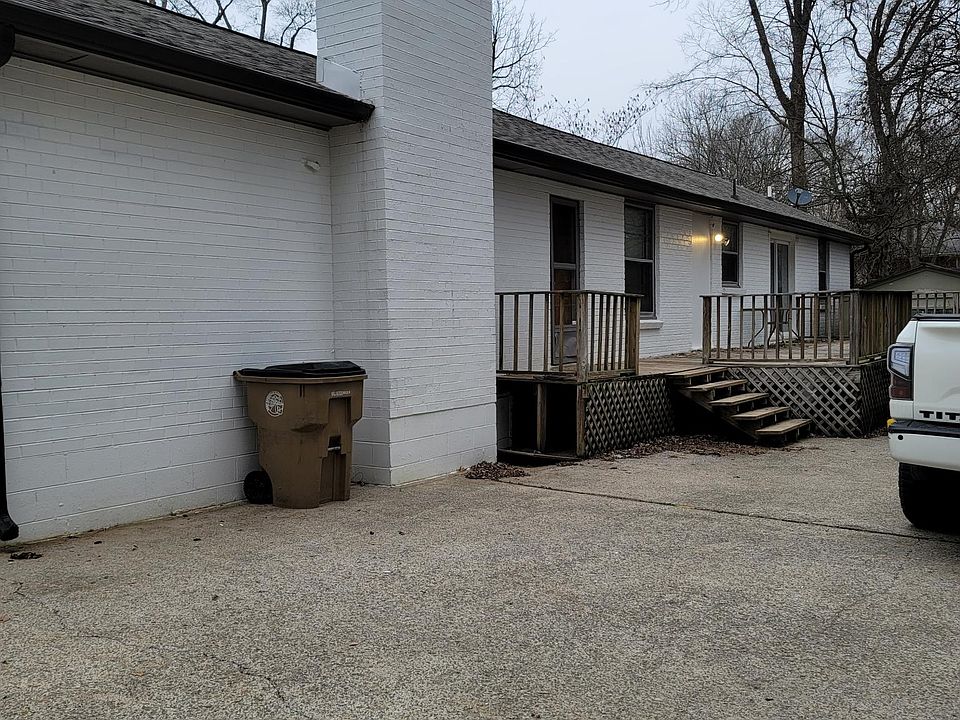 2nd image of 506 N Marthona Rd