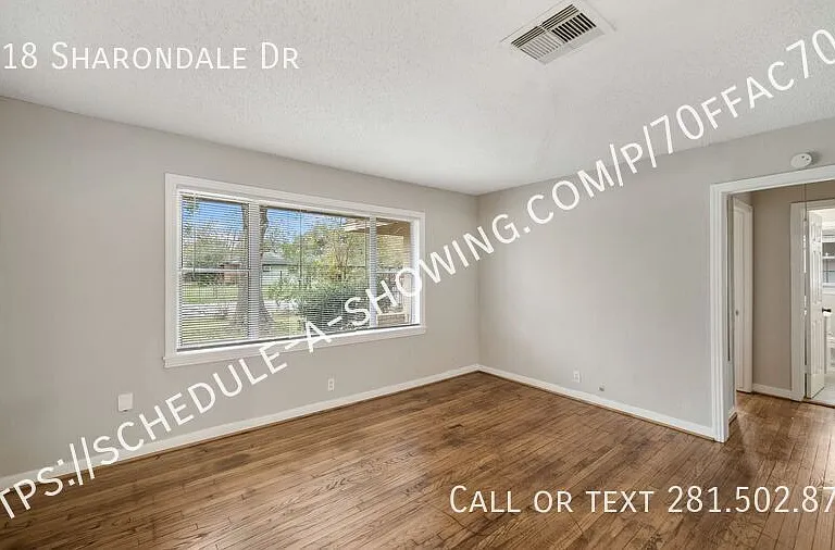 8018 Sharondale Dr — Photo 10