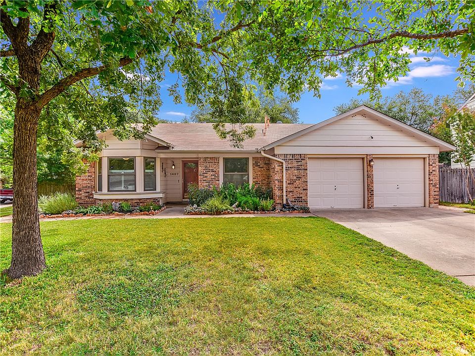 1st image of 1407 Doonesbury Dr