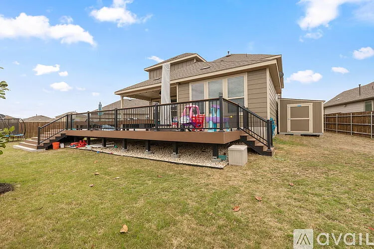 525 Compania Cv — Photo 29